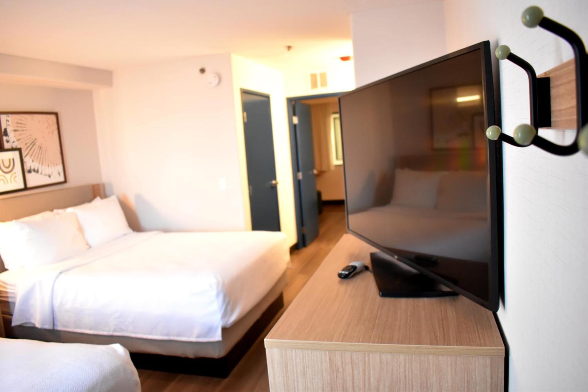 Spark By Hilton North I-25 Hotel 3*