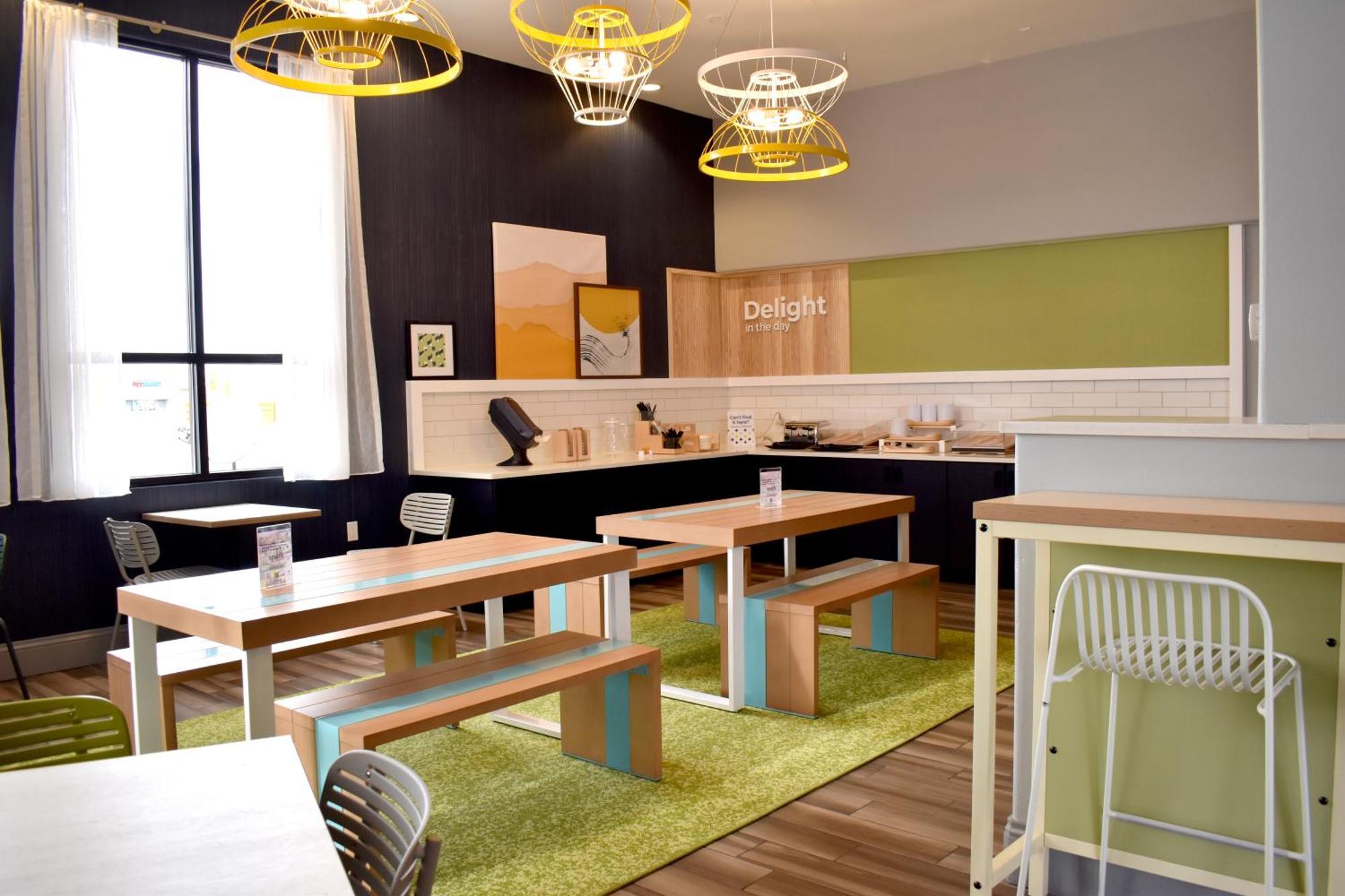 Spark By Hilton North I-25 Hotel 3*
